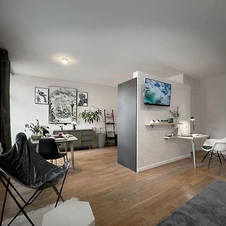 Grand Studio Confortable Situe En Centre Ville Gerardmer Ngoại thất bức ảnh